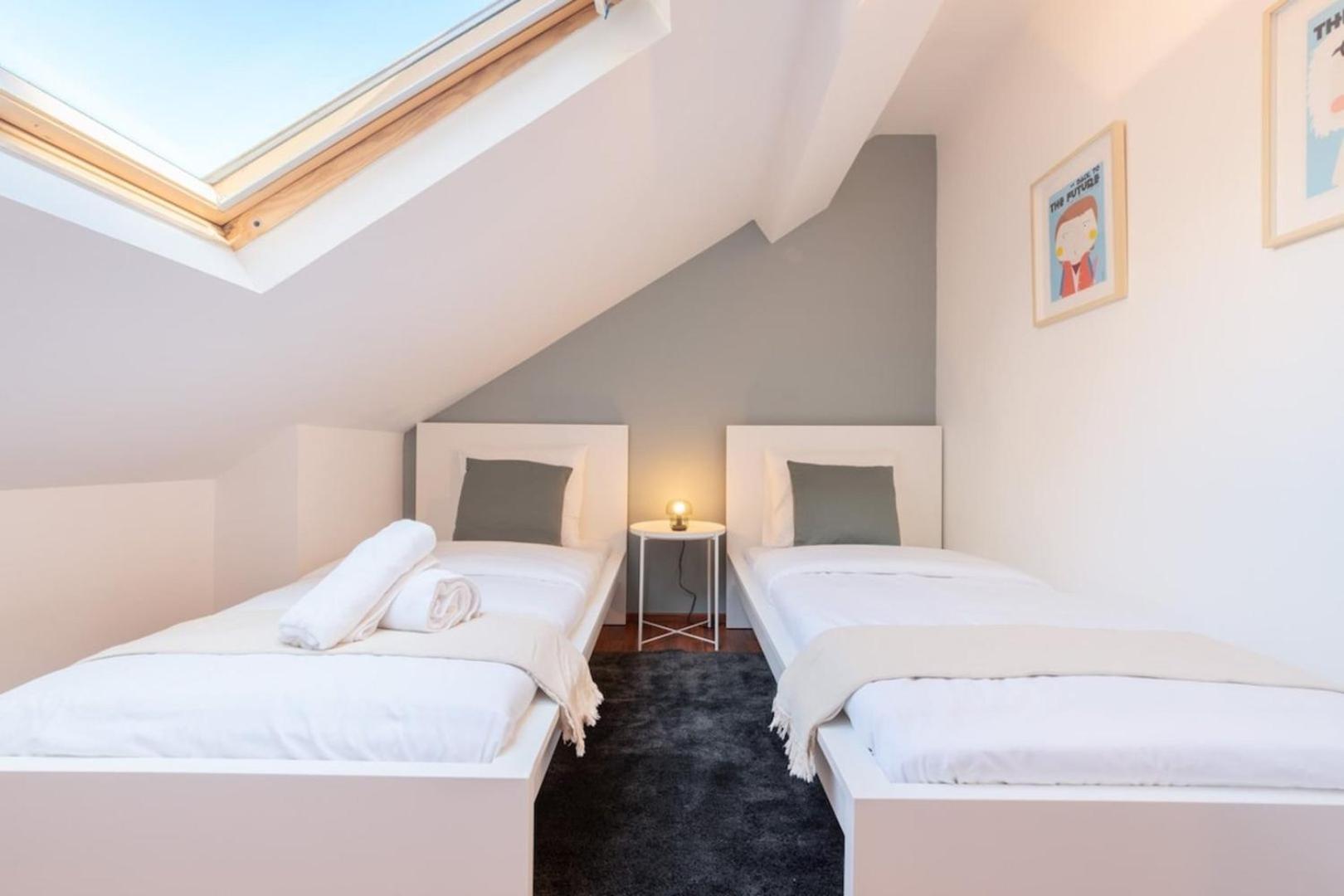 Lille Center - 4 Bedroom Duplex Apartment! Экстерьер фото